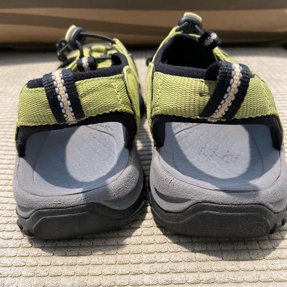 Women’s Keen Water Shoes Gem